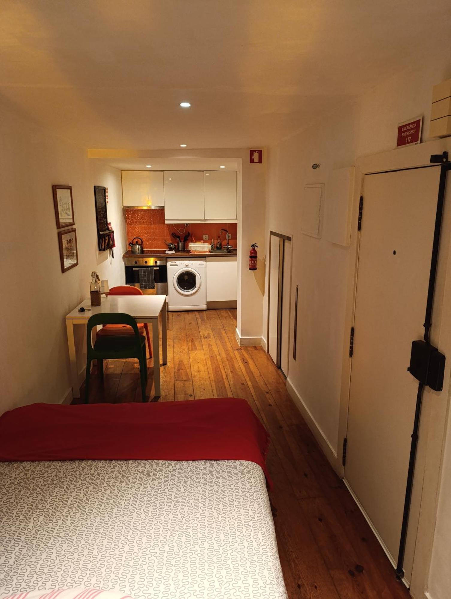 Ferienwohnung Little Alfama Town Lissabon Exterior foto